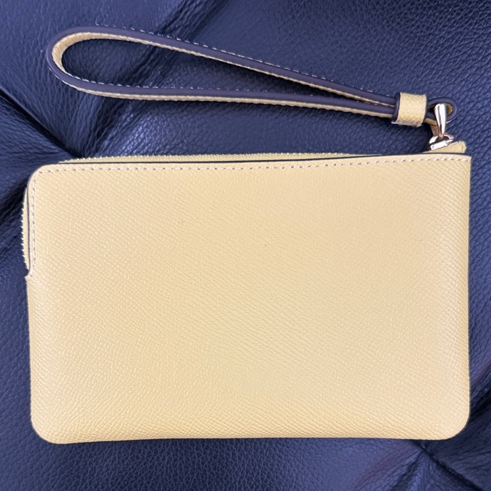 Coach Soft Yellow and Gold Logo Wristlet Clutch - Picture 3 of 16